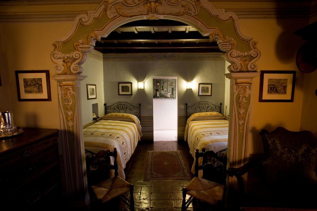 Residenza D'Epoca Eremo Delle Grazie 호텔 몬텔루코 객실 사진
