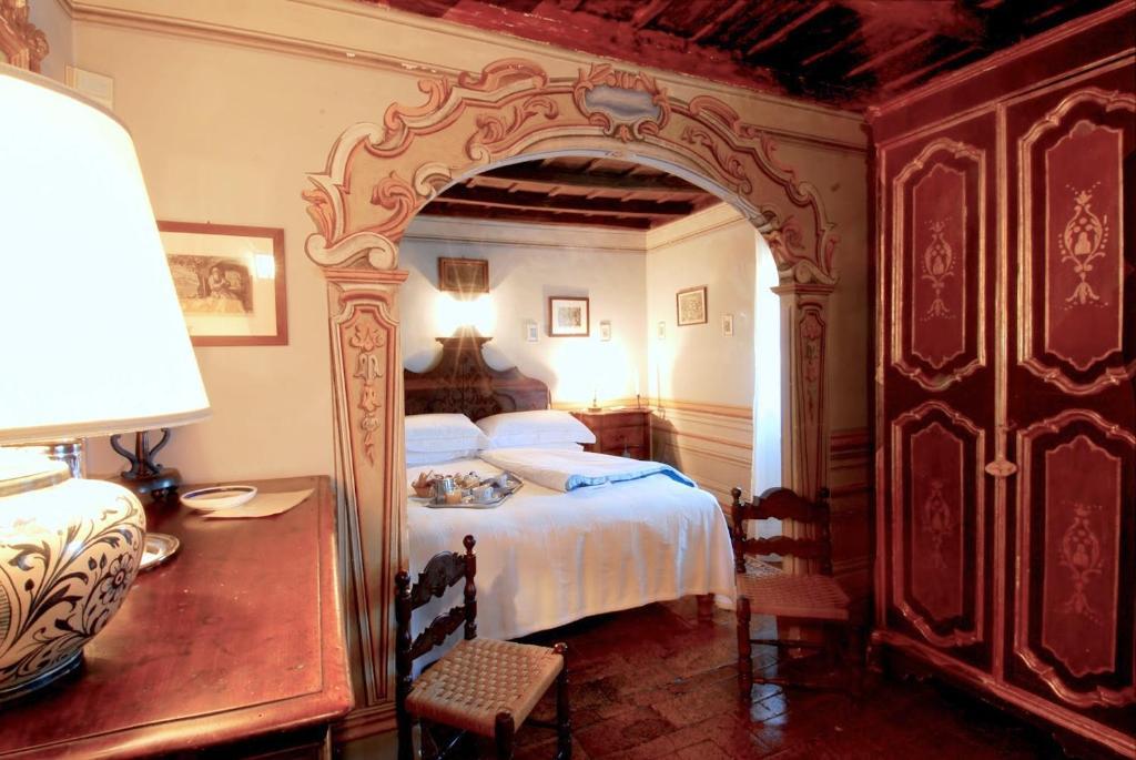 Residenza D'Epoca Eremo Delle Grazie 호텔 몬텔루코 객실 사진